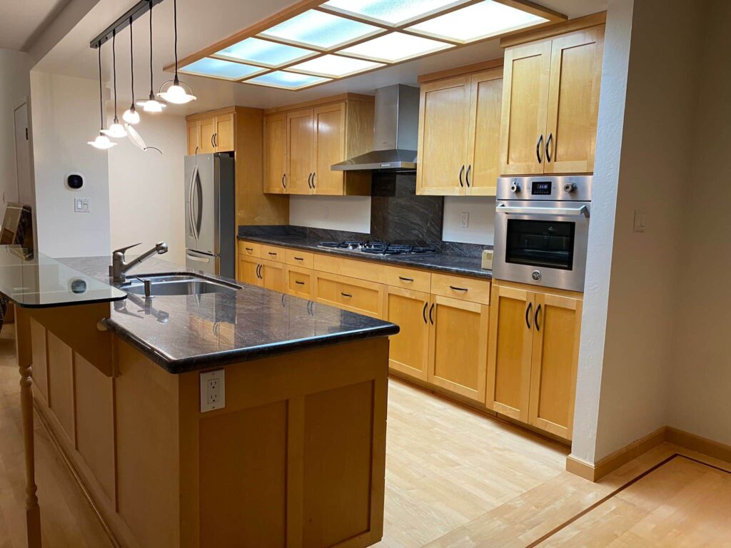 Comprehensive Deep Clean Near Daly City, CA